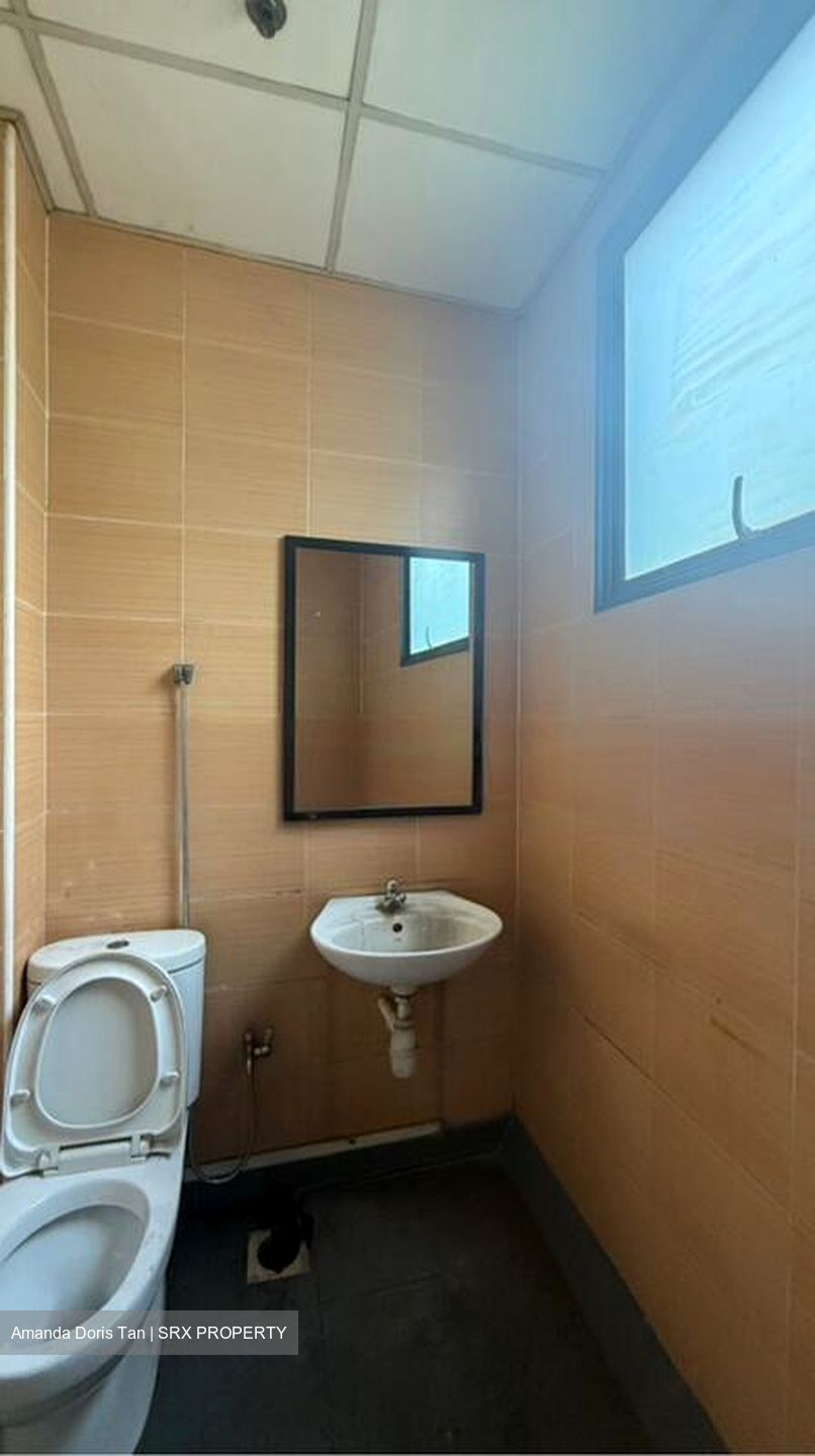 Tradehub 21 (D22), Factory #466397221